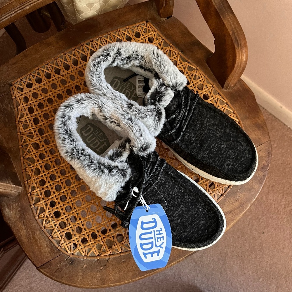NWT Hey Dude Fur Lined Wendy Shoes